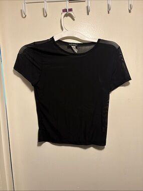 Top Chic Black Mesh Form Fitted T-shirt
